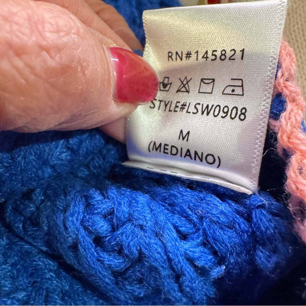 Listicle - Royal Blue Knit sweater with Coral knit Flowers - NWT - size M - Picture 9 of 10
